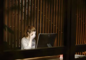 IDENTIFYING BURNOUT IN THE WORKPLACE